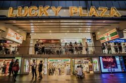 Lucky Plaza (D9), Shop House #578541301